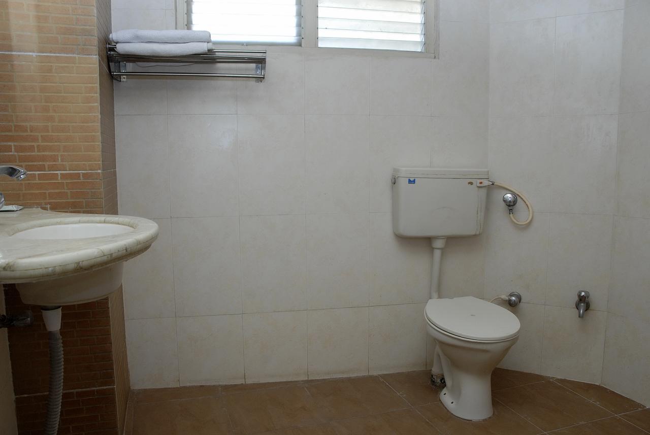 Hotel Vrinda Nathdwara Bagian luar foto